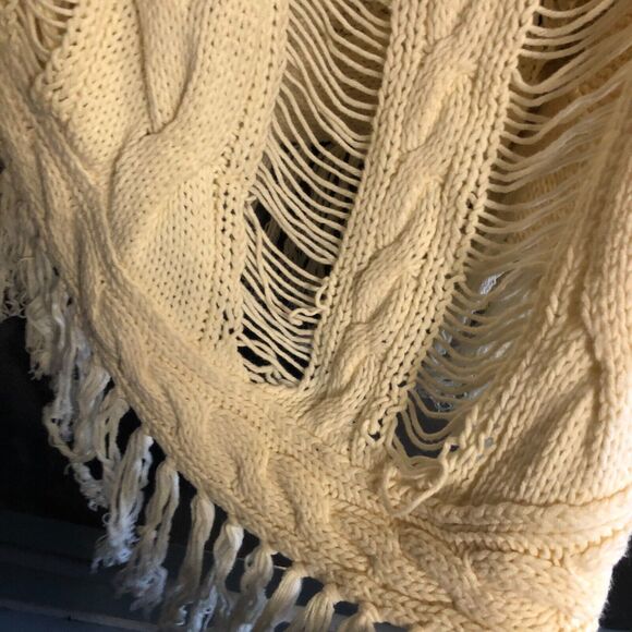haute hippie Mesh Knit poncho os beige knit boho knit onesize m l Sweater to - Picture 11 of 12